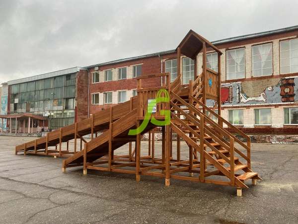 Зимняя деревянная горка "IgraGrad Snow Fox 12 м" с двумя скатами